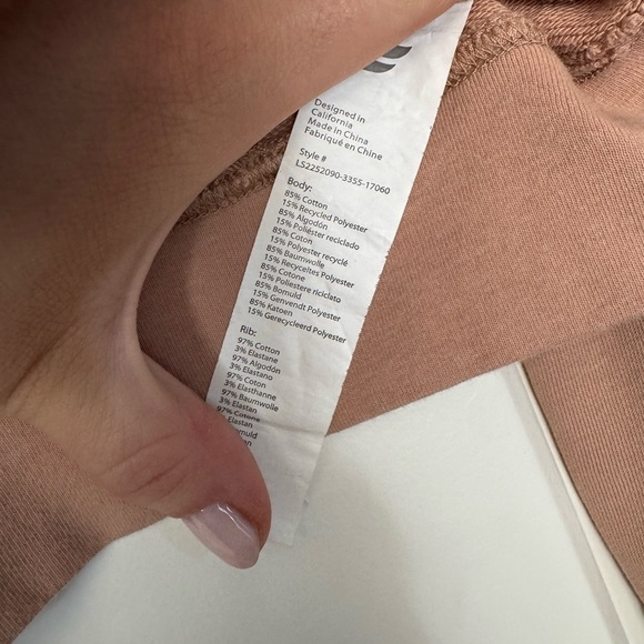 Fabletics Lightweight Go-To Half Zip Sweatshirt - Picture 7 of 8